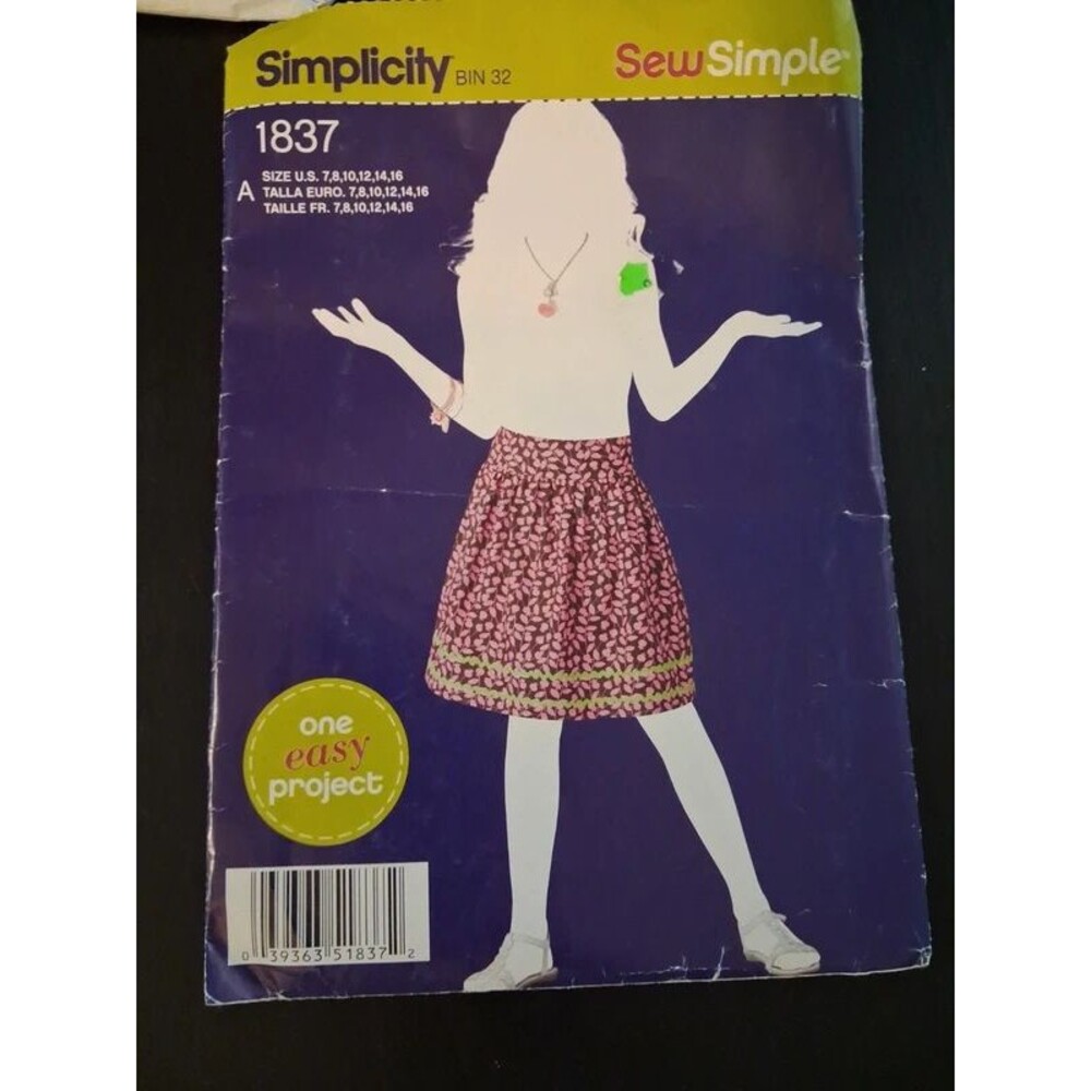 Lot of 3 Sewing Patterns Simplicity 7697 1837 Butterick 6421 Dresses Skirt